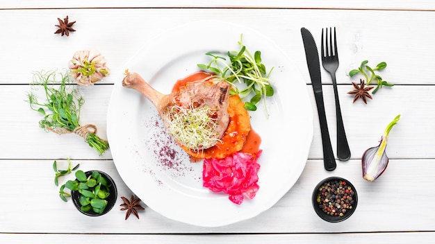 Kreatywne danie na talerzu